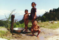 Деревенские дети в банный день